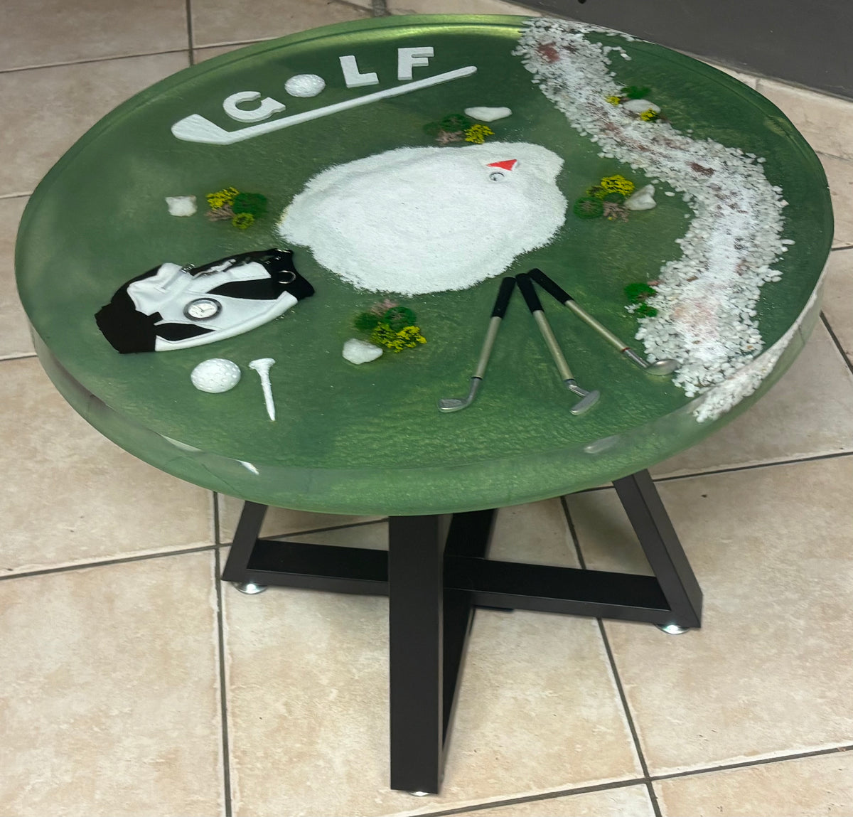 table de salon golf en résine et bois 60cm