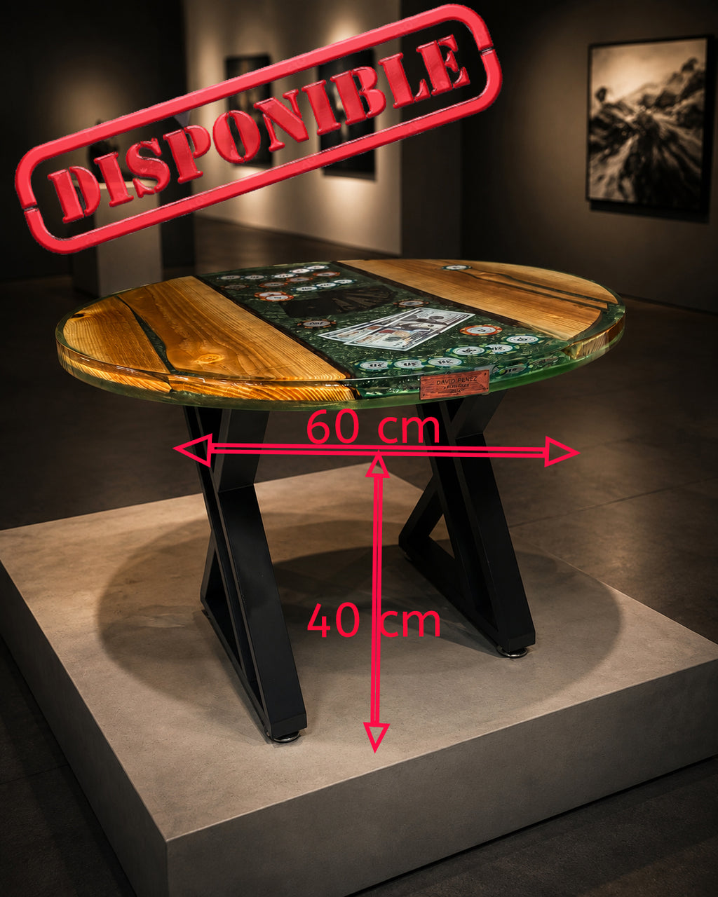 table de salon Poker en résine et bois 60cm