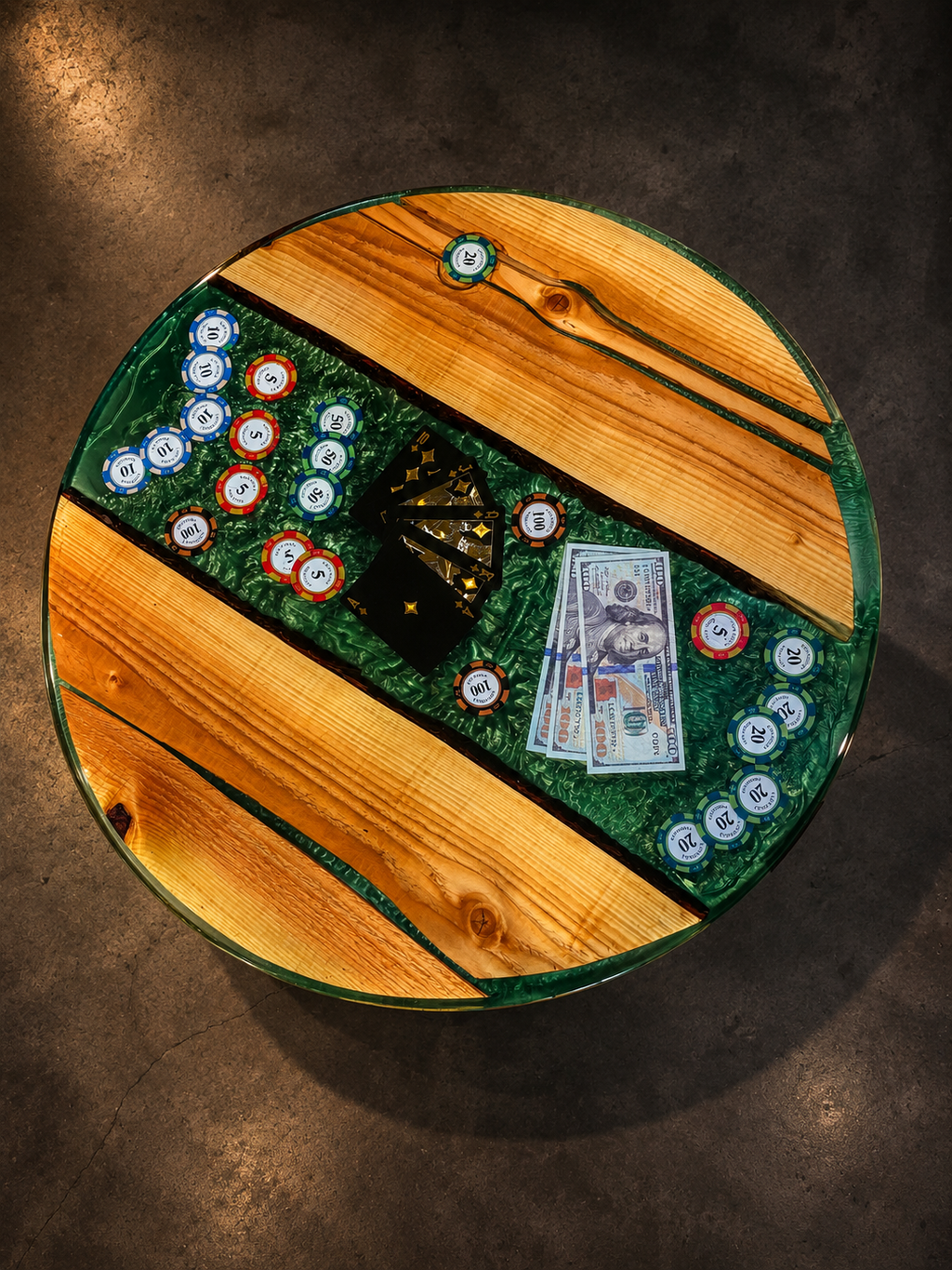 table de salon Poker en résine et bois 60cm